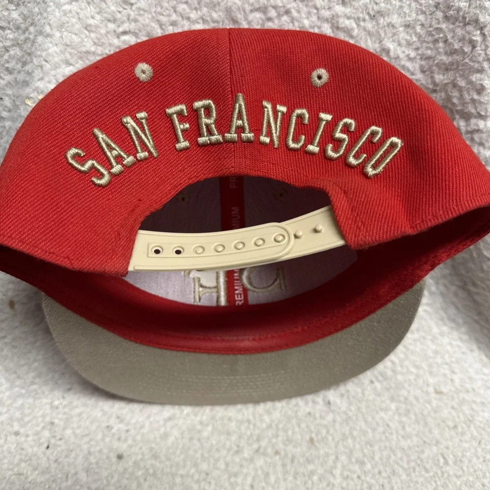 Vintage San Francisco 49ers‎ Embroidered Bay Area Premium Snapback Hat *RARE*